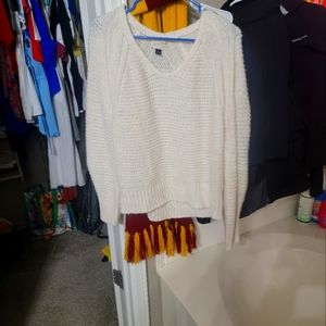 White long sleeve sweater
